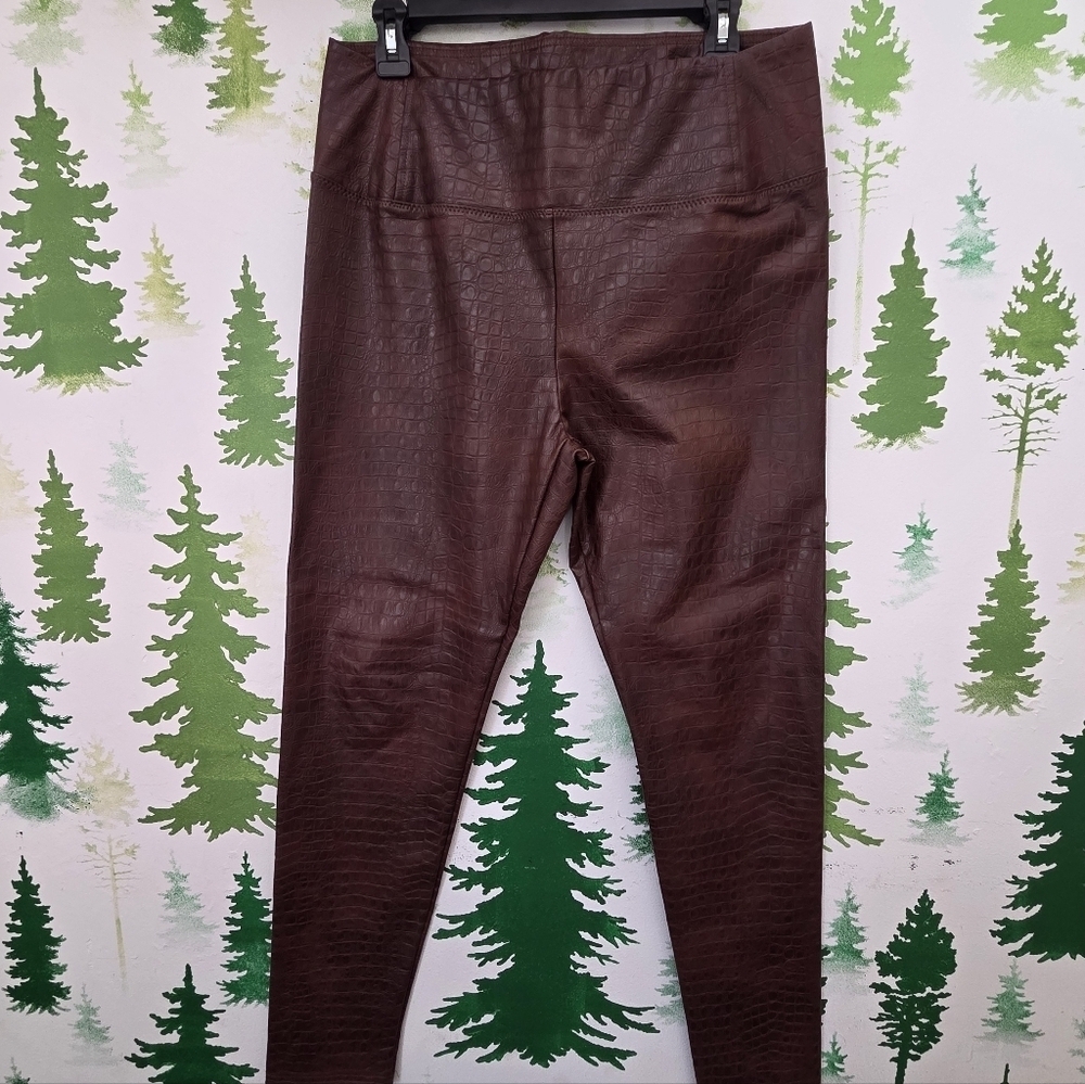 7 For All Mankind Dark Brown Crocodile Leggings